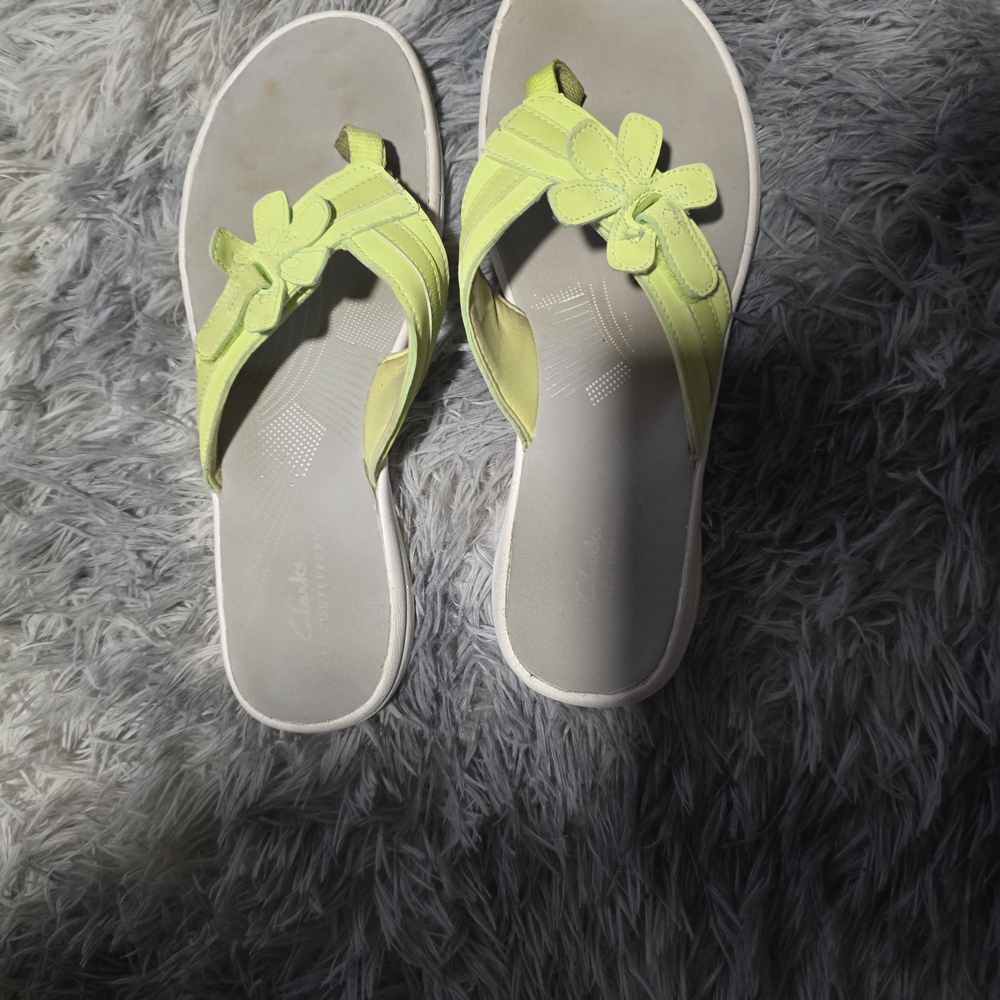 Clarks Women's Bright Yellow Sandals